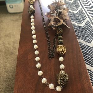 Pearl and feathers